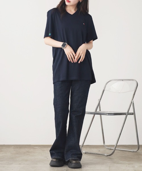 TOMMY HILFIGER(トミーヒルフィガー)の「Tommy Hilfiger/トミーヒルフィガー VネックTシャツ 半袖Tシャツ メンズ 秋物 秋服 2026年秋冬(Tシャツ/カットソー・メンズ・ブラック/ホワイト/ネイビー・M/L/XL/S)」の19枚目の写真