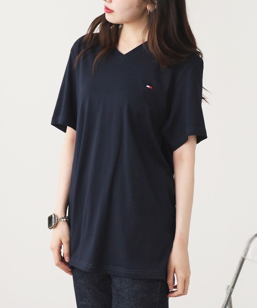 TOMMY HILFIGER(トミーヒルフィガー)の「Tommy Hilfiger/トミーヒルフィガー VネックTシャツ 半袖Tシャツ メンズ 秋物 秋服 2026年秋冬(Tシャツ/カットソー・メンズ・ブラック/ホワイト/ネイビー・M/L/XL/S)」の17枚目の写真