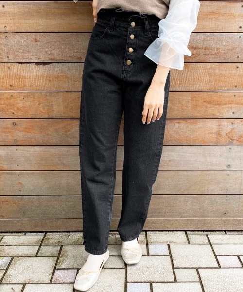 apres jour（アプレジュール）の「アプレロゴパッチテーパードパンツ【ZOZOTOWN限定アイテム】【4AP】（デニムパンツ・レディース・ブラック/オフホワイト/ダークブルー・SMALL/MEDIUM/LARGE）」の13枚目の写真