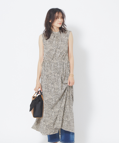 qualite（カリテ）の「ペイント柄2WAYワンピース（ワンピース・レディース・ベージュ/ブルー/ブラック・フリー）」の5枚目の写真