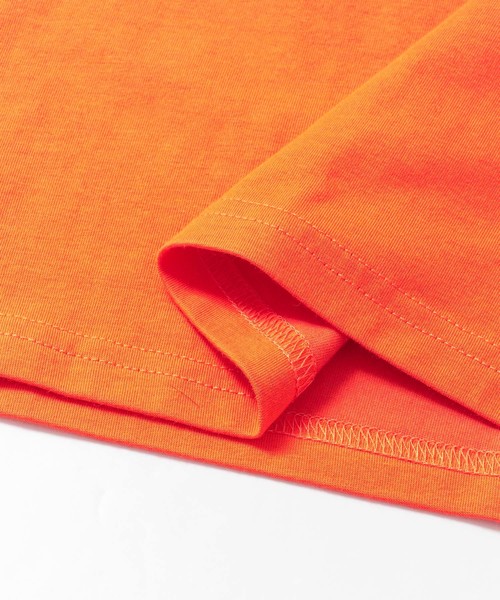 UNIVERSAL OVERALL(ユニバーサルオーバーオール)の「『別注』UNIVERSAL OVERALL×URBAN RESEARCH エンブロイダリーTシャツ(Tシャツ/カットソー・メンズ・ホワイト/ベージュ/オレンジ/ミント・SMALL/MEDIUM/LARGE)」の17枚目の写真