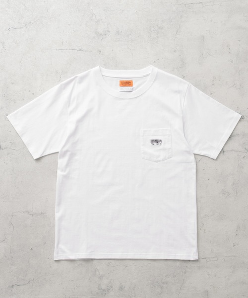 UNIVERSAL OVERALL(ユニバーサルオーバーオール)の「『別注』UNIVERSAL OVERALL×URBAN RESEARCH エンブロイダリーTシャツ(Tシャツ/カットソー・メンズ・ホワイト/ベージュ/オレンジ/ミント・SMALL/MEDIUM/LARGE)」の2枚目の写真