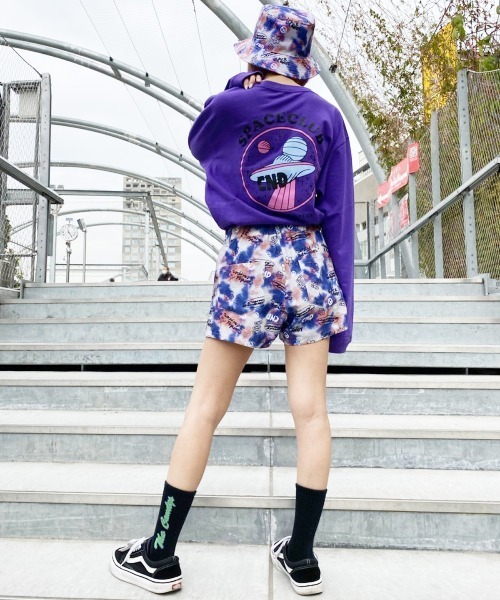 Candy Stripper（キャンディストリッパー）の「SPACE CLUB L/S Tシャツ（Tシャツ/カットソー・レディース・ブラック/パープル/オフホワイト・2）」の12枚目の写真