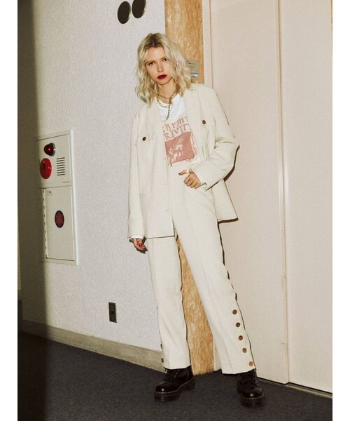 jouetie（ジュエティ）の「オーバーレトロジャケット（テーラードジャケット・レディース・ブラック/パープル/オレンジ/グリーン/アイボリー・MEDIUM）」の14枚目の写真