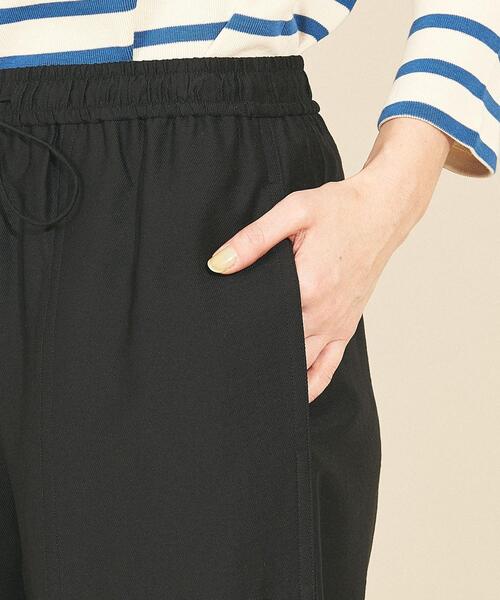 BEAUTY&YOUTH UNITED ARROWS（ビューティーアンドユースユナイテッドアローズ）の「BY∴ ツイルパッチポケットイージーパンツ -ウォッシャブル-（その他パンツ・レディース・ブラック/ブラウン/ケリー/ロイヤルブルー・M/S）」の14枚目の写真