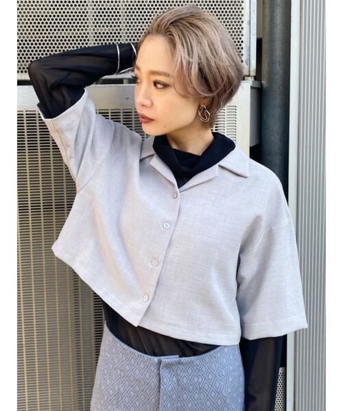 EMODA（エモダ）の「オープンカラーショートシャツ（シャツ/ブラウス・レディース・ブラック/グレー/ピンク/その他・FREE）」の3枚目の写真