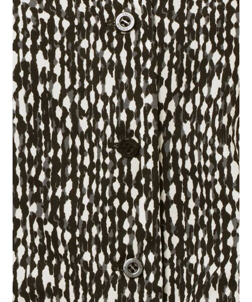 EMODA（エモダ）の「オープンカラーショートシャツ（シャツ/ブラウス・レディース・ブラック/グレー/ピンク/その他・FREE）」の18枚目の写真