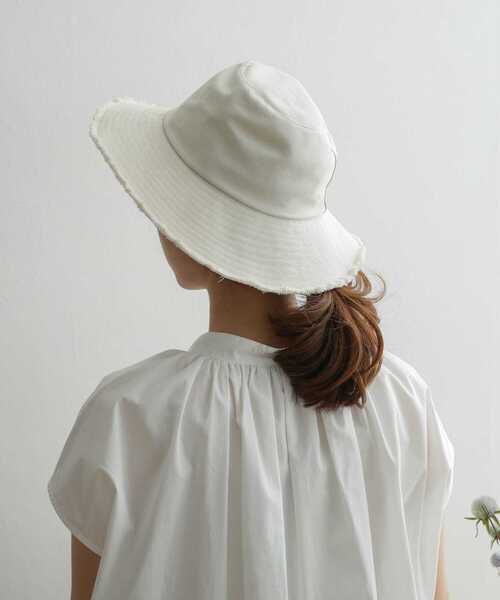 URBAN RESEARCH DOORS（アーバンリサーチドアーズ）の「コットンフリンジハット（ハット・レディース・ナチュラル/ブラック・ONE）」の2枚目の写真