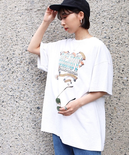 Factor=(ファクターイコール)の「GILROYイーグルプリントビッグTシャツ(Tシャツ/カットソー・レディース・ブラック/オフホワイト/ブルー・FREE)」の2枚目の写真