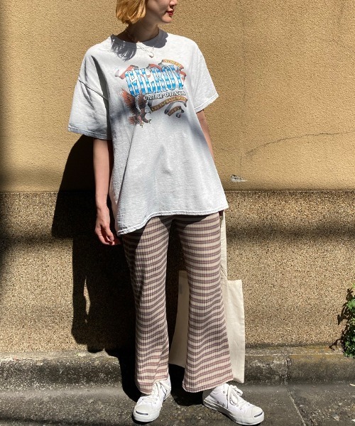 Factor=(ファクターイコール)の「GILROYイーグルプリントビッグTシャツ(Tシャツ/カットソー・レディース・ブラック/オフホワイト/ブルー・FREE)」の6枚目の写真