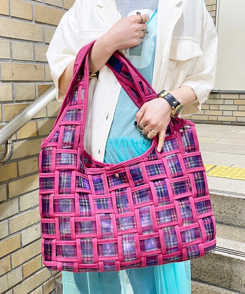 PROTCOL(プロトコル)の「【PROTCOL】メッシュチェックバッグ(トートバッグ・レディース・グリーン/パープル・FREE)」の2枚目の写真