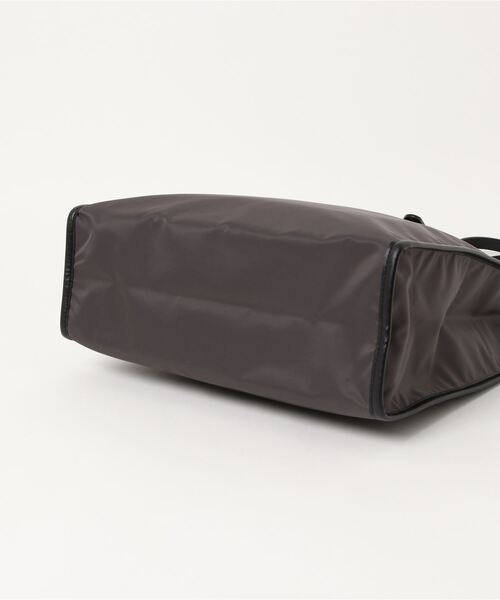 rapiecage（ラピエサージュ）の「ナイロン×レザートートBAG（ショルダーバッグ・レディース・チャコールグレー/ベージュ・FREE）」の7枚目の写真