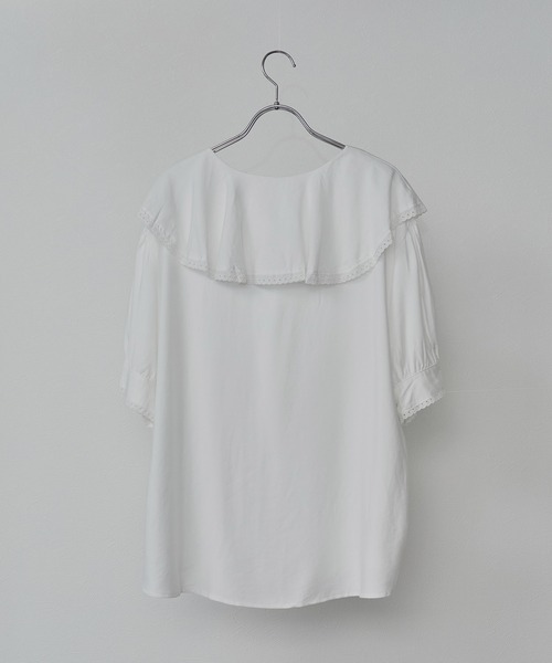 toucher du brise（トゥシェドブリーズ）の「軽やか綺麗見え　5分袖フリルカラーブラウス　WEARIST【さくら】コラボ別注カラー（シャツ/ブラウス・レディース・ホワイト/ブラック/ベージュ・M）」の12枚目の写真