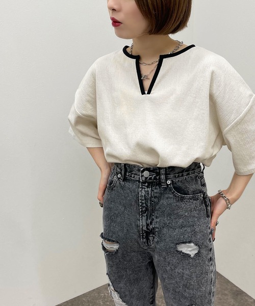 apres jour mignon(アプレジュールミニョン)の「楊柳カットキーネックトップス 【ZOZOTOWN限定アイテム】(Tシャツ/カットソー・レディース・ホワイト系その他/アイボリー/カーキ/ブラック/ブルー・フリー/X-LARGE)」の15枚目の写真