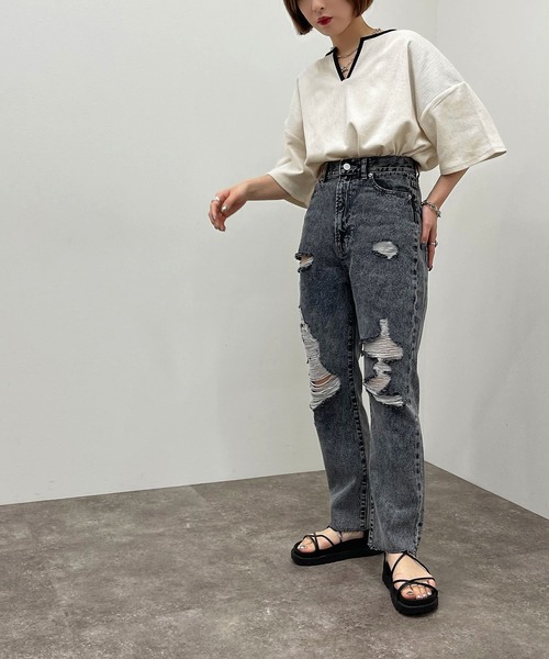 apres jour mignon(アプレジュールミニョン)の「楊柳カットキーネックトップス 【ZOZOTOWN限定アイテム】(Tシャツ/カットソー・レディース・ホワイト系その他/アイボリー/カーキ/ブラック/ブルー・フリー/X-LARGE)」の18枚目の写真