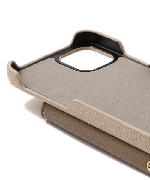 ensemble(皮革ブランド)(アンサンブル)の「ensemble/アンサンブル/PORTE バイカラー/ストラップ付き -iPhone 12Pro/12 対応モデル-(スマホケース/カバー・レディース・ブラック/ベージュ/ダークグレー・FREE)」の6枚目の写真