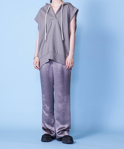 lautreamont BLEUBLANC（ロートレアモンブルーブラン）の「ルーズサテンパンツ（その他パンツ・レディース・ベージュ/ブラウン/グリーン・9号/11号/7号）」の18枚目の写真