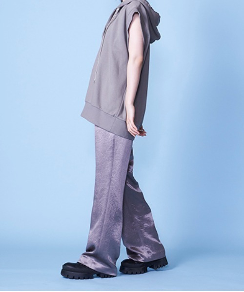 lautreamont BLEUBLANC（ロートレアモンブルーブラン）の「ルーズサテンパンツ（その他パンツ・レディース・ベージュ/ブラウン/グリーン・9号/11号/7号）」の19枚目の写真