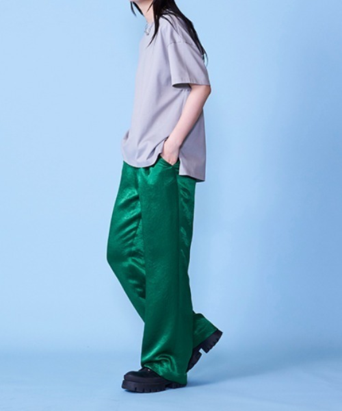 lautreamont BLEUBLANC（ロートレアモンブルーブラン）の「ルーズサテンパンツ（その他パンツ・レディース・ベージュ/ブラウン/グリーン・9号/11号/7号）」の8枚目の写真