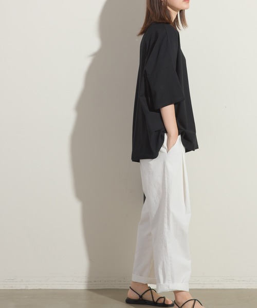 OMNES（オムネス）の「梨地ビッグボックス半袖Tシャツ（Tシャツ/カットソー・レディース・ホワイト/ブラック/グリーン系その他/サーモンピンク・FREE）」の13枚目の写真