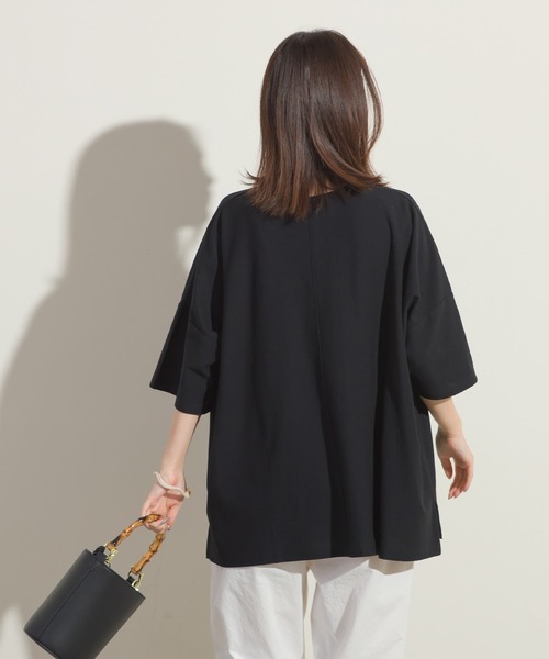 OMNES（オムネス）の「梨地ビッグボックス半袖Tシャツ（Tシャツ/カットソー・レディース・ホワイト/ブラック/グリーン系その他/サーモンピンク・FREE）」の15枚目の写真