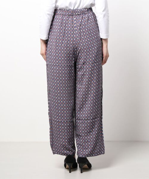 shop DADA(ショップダダ)の「リラックスワイドパンツ(1S12-7190)(その他パンツ・レディース・ベージュ/ブルー・FREE)」の3枚目の写真