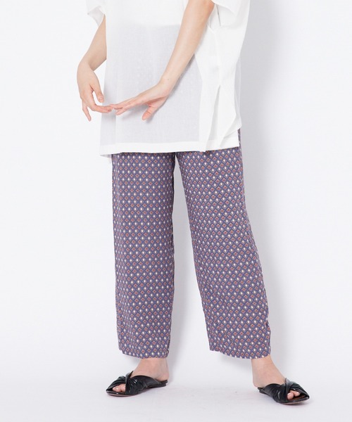 shop DADA(ショップダダ)の「リラックスワイドパンツ(1S12-7190)(その他パンツ・レディース・ベージュ/ブルー・FREE)」の1枚目の写真