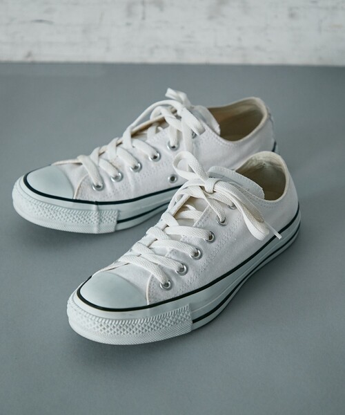 INDIVI(インディヴィ)の「◆【otonaMUSE 12月号掲載商品 佐田真由美さん着用】CONVERSE CANVAS ALL STAR COLORS OX(スニーカー・レディース・ホワイト/ライトベージュ・40/35/45/30)」の11枚目の写真