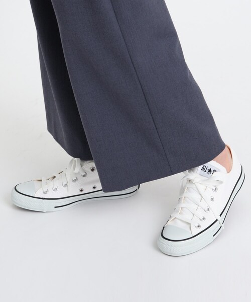 INDIVI(インディヴィ)の「◆【otonaMUSE 12月号掲載商品 佐田真由美さん着用】CONVERSE CANVAS ALL STAR COLORS OX(スニーカー・レディース・ホワイト/ライトベージュ・40/35/45/30)」の9枚目の写真