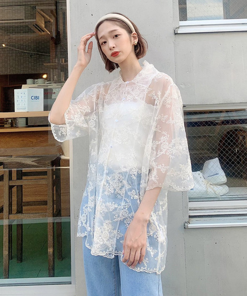 Voyage titty&Co.PETIT(ボヤージュティティアンドコープチ)の「【Voyage titty&Co.】フラワーチュールビックシャツ(シャツ/ブラウス・レディース・ホワイト・FREE)」の5枚目の写真