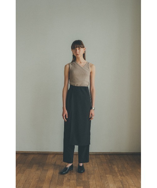 CLANE(クラネ)の「CLANE ONE SHOULDER LAYERD TANK TOPS(Tシャツ/カットソー・レディース・ベージュ・2/1)」の1枚目の写真