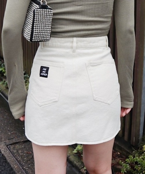 FIG&VIPER（フィグアンドバイパー）の「カツラギLOGOミニSK（スカート・レディース・カーキ/ブラック/アイボリー・SMALL/MEDIUM）」の10枚目の写真