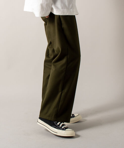 GLOSTER（グロスター）の「【GLOSTER/グロスター】スピンドルドレスジーンズ 5Pイージー フレアパンツ（その他パンツ・メンズ・ブラック/ダークブラウン/ダークグリーン・MEDIUM/LARGE）」の6枚目の写真