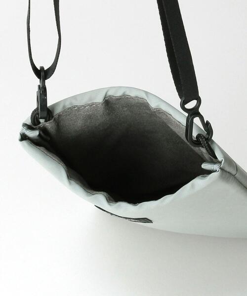 STANDARD SUPPLY（スタンダードサプライ）の「＜STANDARD SUPPLY（スタンダードサプライ）＞ PADDED SHOULDER/バッグ（ショルダーバッグ・メンズ・ライトグレー/ブラック・FREE）」の9枚目の写真