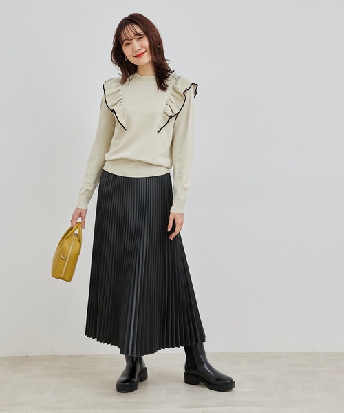 ROPE' PICNIC（ロペピクニック）の「肩フリルニットプルオーバー（ニット/セーター・レディース・ブラック/ベージュ/グレー系その他/オフホワイト/ピンク系その他2/ネイビー・38）」の7枚目の写真