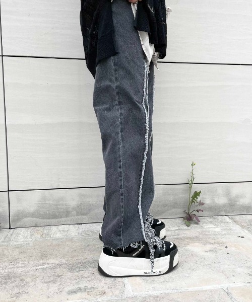 DANKE SCHON（ダンケシェーン）の「DankeSchon/ダンケシェーン/リメイクデニム/RemakeDenim frontboots（デニムパンツ・メンズ・ブラック/ブルー・MEDIUM/LARGE）」の6枚目の写真