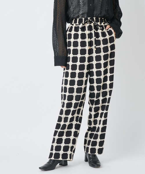 CIAOPANIC（チャオパニック）の「フロントスリットイージーパンツ（その他パンツ・レディース・ブラック/ピンク/ブルー・FREE）」の12枚目の写真