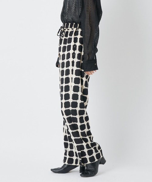 CIAOPANIC（チャオパニック）の「フロントスリットイージーパンツ（その他パンツ・レディース・ブラック/ピンク/ブルー・FREE）」の16枚目の写真