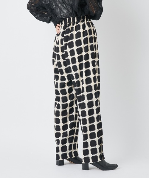 CIAOPANIC（チャオパニック）の「フロントスリットイージーパンツ（その他パンツ・レディース・ブラック/ピンク/ブルー・FREE）」の4枚目の写真