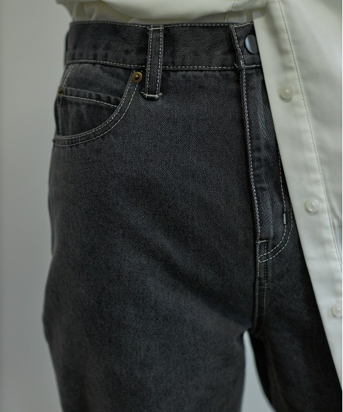 VACANCY（ヴァカンシー）の「Straight denim（デニムパンツ・レディース・ブラック/ブルー・SMALL/MEDIUM/MEDIUM/TALL）」の17枚目の写真