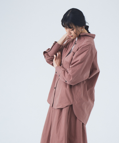 JILKY（ジルキー）の「【JILKY】ピーチギャバオーバーサイズシャツ◇セットアップ対応（シャツ/ブラウス・レディース・ブラック/ピンク/グレイッシュベージュ・フリー）」の3枚目の写真