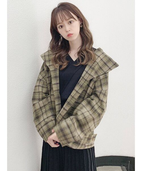 dazzlin（ダズリン）の「プリーツカシュクールロンスリワンピース（ワンピース・レディース・ブラック/ベージュ/パープル/ブラウン/グレー/ダークパープル・FREE）」の22枚目の写真