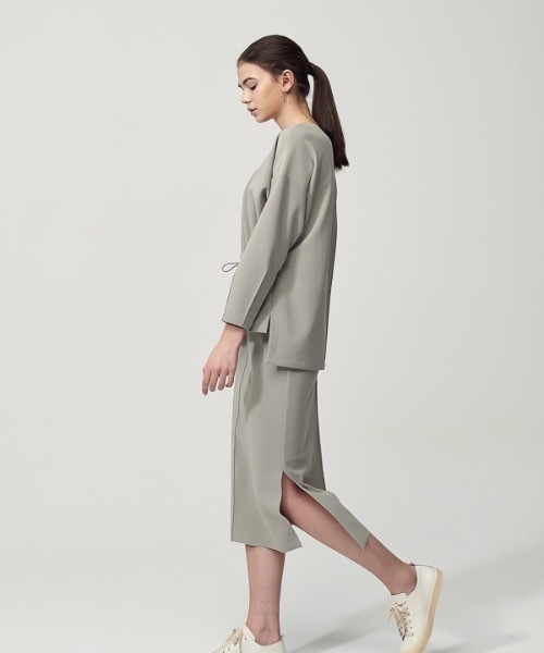 ACUD（アクド）の「【ACUD 】コンフォートストリングディテールブラウス / Comfort String Detail Blouse（シャツ/ブラウス・レディース・ブラック/オフホワイト/オリーブ・FREE）」の17枚目の写真