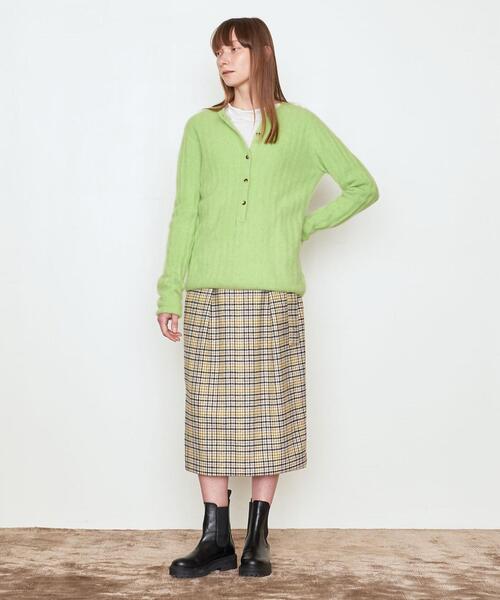 AEWEN MATOPH(イウエン マトフ)の「<AEWEN MATOPH(イウエン マトフ)>ラクーンファー ヘンリーネック リブニット◆(ニット/セーター・レディース・ライトピンク/ライム/オフホワイト/ダークブラウン・FREE)」の9枚目の写真