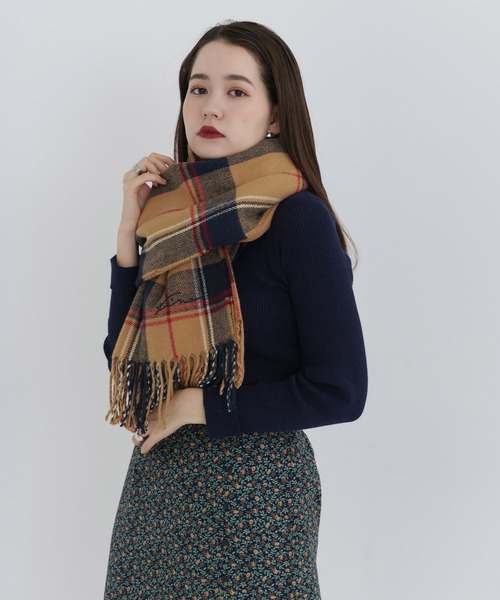 TINA：JOJUN（ティーナジョジュン）の「チェック マフラー TINA：JOJUN（マフラー・レディース・ブラウン/ブラック/キャメル・F）」の13枚目の写真
