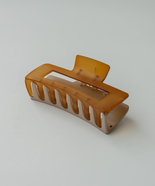 mystic（ミスティック）の「カラーヘアクリップ（バレッタ/ヘアクリップ・レディース・ベージュ/カーキ・ONE SIZE）」の4枚目の写真