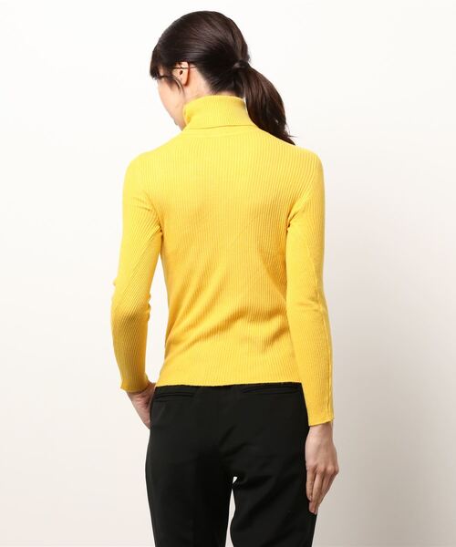 Jasmine Grandiflorum（ジャスミングランディフローラム）の「【Jasmine】何にでも合わせられて使いやすいタートルネックニット（ニット/セーター・レディース・ホワイト/ブラック/ベージュ/パープル/グレー/オフホワイト/ピンク/イエロー/グリーン/ワイン・FREE）」の12枚目の写真