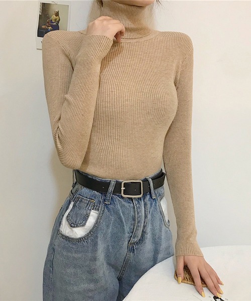 Jasmine Grandiflorum（ジャスミングランディフローラム）の「【Jasmine】何にでも合わせられて使いやすいタートルネックニット（ニット/セーター・レディース・ホワイト/ブラック/ベージュ/パープル/グレー/オフホワイト/ピンク/イエロー/グリーン/ワイン・FREE）」の6枚目の写真