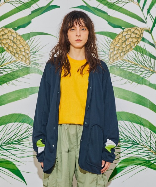 AlexanderLeeChang(アレキサンダーリーチャン)の「AlexanderLeeChang アレキサンダーリーチャン / QUICK DRY CARDIGAN クイックドライビッグシルエットカーディガン 速乾 / AC012211(カーディガン/ボレロ・メンズ・オレンジ/カーキ/ネイビー・2/3)」の3枚目の写真
