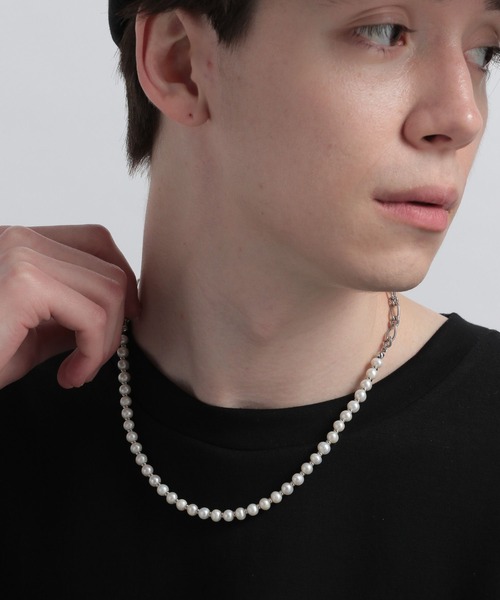 HARE(ハレ)の「ミニマルパールネックレス(HARE)(ネックレス・メンズ・オフホワイト・FREE)」の9枚目の写真